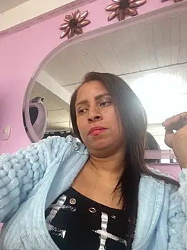 Katiuscavega online show from 05/08/26, 03:17