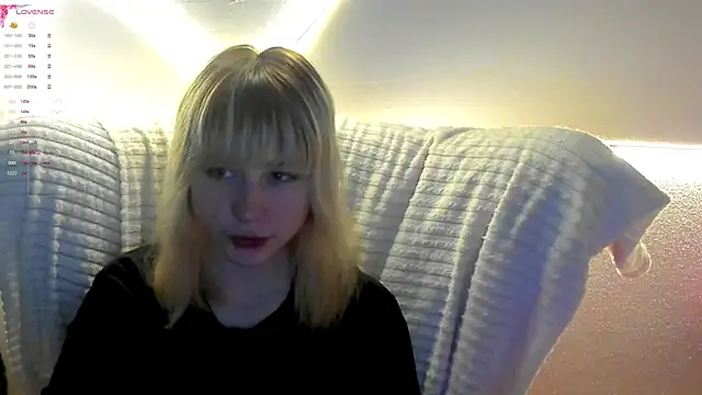 MiaKimiko online show from 06/09/26, 02:01