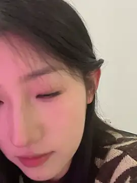 Snapshot of Mina_ovo chatting on 04/08/26, 06:35 Mina ovo online show from 04/08/26, 06:35