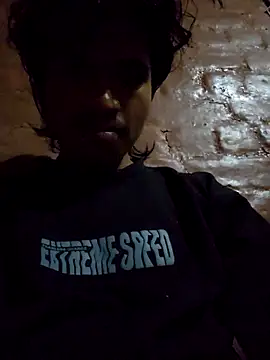 Snapshot of ni8sow chatting on 04/27/26, 02:59 ni8sow online show from 04/27/26, 02:59