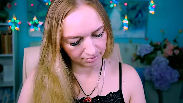 MiaHarrison  online show from 04/07/26, 08:59