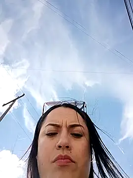 Lesli 26 online show from 04/02/26, 09:01