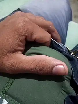 Snapshot of marcii36_ chatting on 04/20/26, 01:25 marcii36 online show from 04/20/26, 01:25