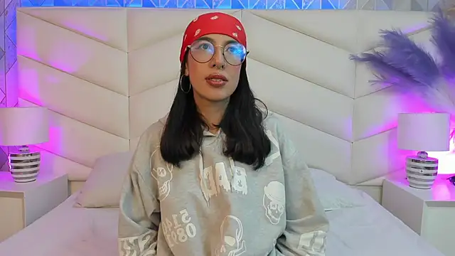 selene meyer online show from 04/02/26, 03:15