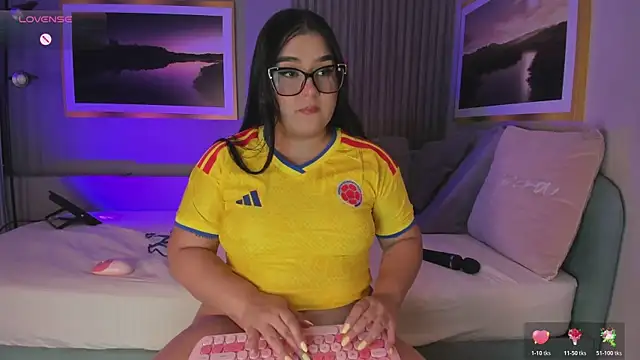 AlisonRose  online show from 06/17/26, 10:21