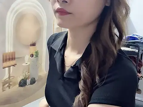    Nami    online show from 04/14/26, 12:33