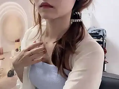    Nami    online show from 04/21/26, 12:34