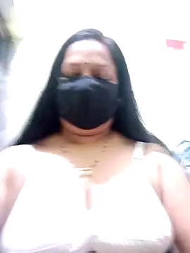 PINKI 024 online show from 05/08/26, 05:57