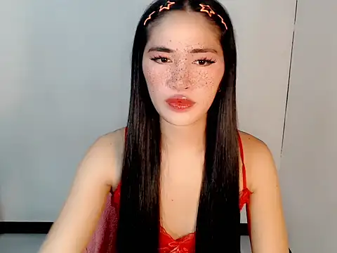 Snapshot of urasiankylie chatting on 04/28/26, 01:49 urasiankylie online show from 04/28/26, 01:49
