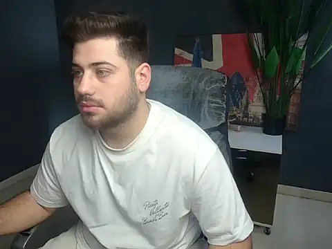 Snapshot of DaxGreer chatting on 04/11/26, 04:17 DaxGreer online show from 04/11/26, 04:17