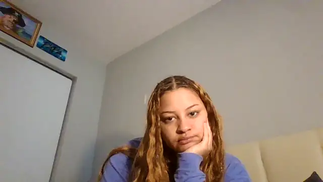 madzbailey online show from 05/15/26, 03:30