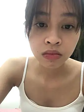 Snapshot of Yenlisu3Zie chatting on 04/16/26, 01:01 Yenlisu3Zie online show from 04/16/26, 01:01