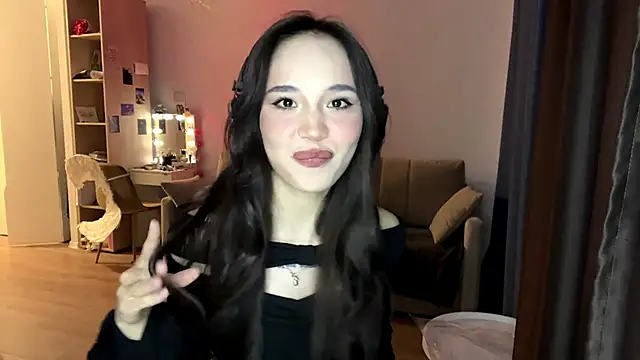 Elizabetswan online show from 04/25/26, 10:51