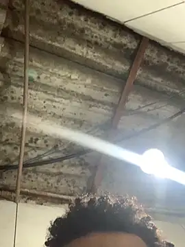 Snapshot of davisanos chatting on 04/04/26, 08:12 davisanos online show from 04/04/26, 08:12