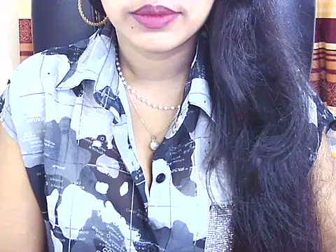 Noor Zarin online show from 05/06/26, 06:24