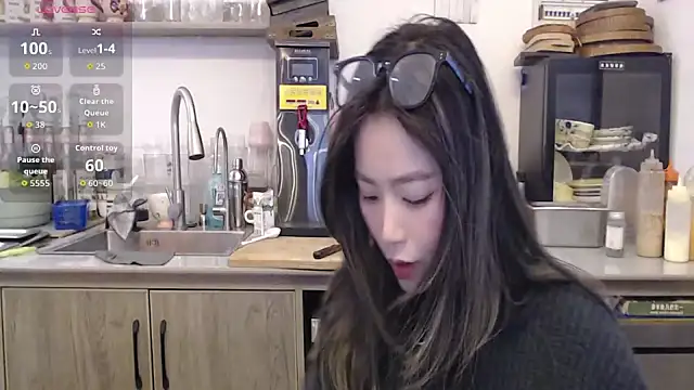 2026wq online show from 04/29/26, 05:44