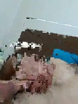 Snapshot of zbardi27 chatting on 04/06/26, 04:52 zbardi27 online show from 04/06/26, 04:52