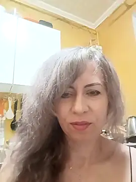 TaynaSecret online show from 04/17/26, 09:07