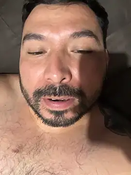 Snapshot of Edson_Blure chatting on 04/06/26, 04:32 Edson Blure online show from 04/06/26, 04:32