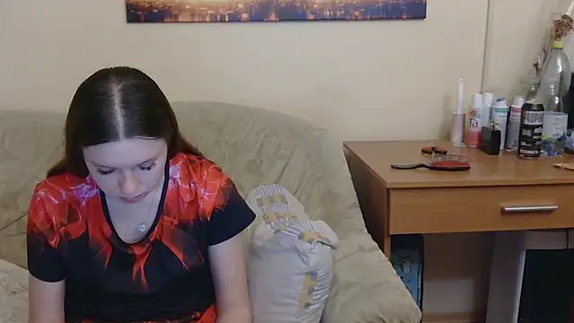Snapshot of JessicaHolland1 chatting on 05/06/26, 05:51 JessicaHolland1 online show from 05/06/26, 05:51
