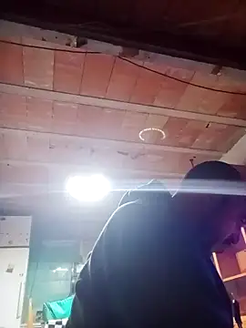 Snapshot of Elwapoxxx chatting on 04/07/26, 08:20 Elwapoxxx online show from 04/07/26, 08:20