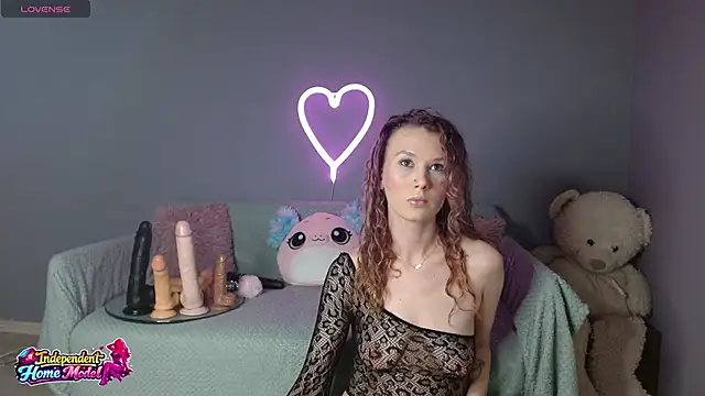 Bea doll online show from 05/20/26, 01:45