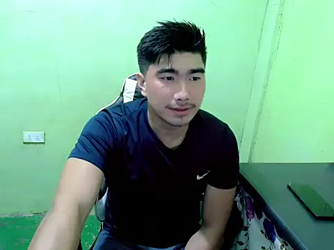 Snapshot of Hunkfireman chatting on 07/08/26, 11:20 Hunkfireman online show from 07/08/26, 11:20