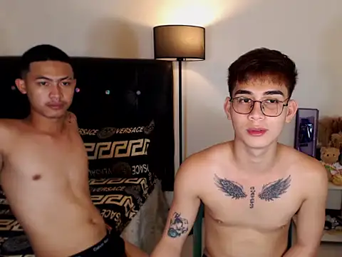 Snapshot of Xasianhotguy chatting on 04/04/26, 07:28 Xasianhotguy online show from 04/04/26, 07:28