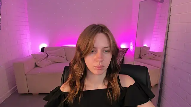 MeganClapp online show from 05/13/26, 06:22