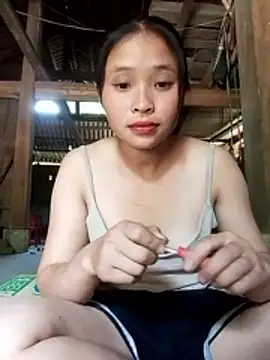 Snapshot of Liss-mimi chatting on 06/15/26, 04:04 Liss-mimi online show from 06/15/26, 04:04