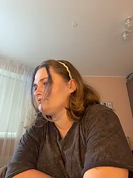 EdithBrown online show from 04/05/26, 01:41