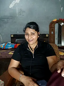 Snapshot of Riyashrma001 chatting on 05/04/26, 06:20 Riyashrma001 online show from 05/04/26, 06:20