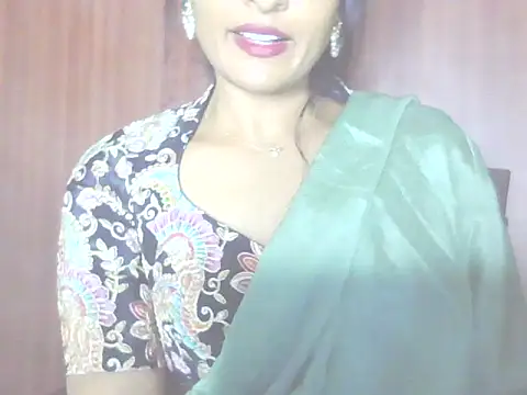 Snapshot of Sexy-Aishu chatting on 04/08/26, 04:07 Sexy-Aishu online show from 04/08/26, 04:07