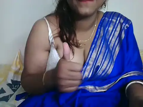 Snapshot of Sexy-Aishu chatting on 05/17/26, 04:54 Sexy-Aishu online show from 05/17/26, 04:54