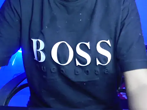 Snapshot of Mahiraa_ chatting on 04/13/26, 11:37 Mahiraa online show from 04/13/26, 11:37