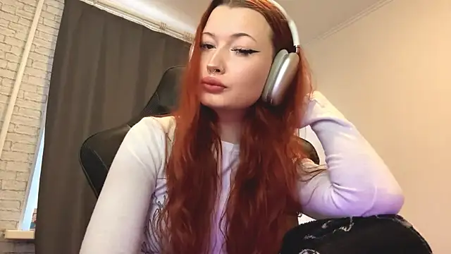 LaurenGoodhart online show from 04/09/26, 03:17