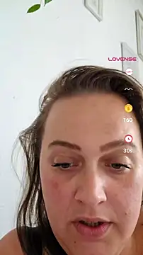 Snapshot of Blondibaby chatting on 07/12/26, 02:19 Blondibaby online show from 07/12/26, 02:19