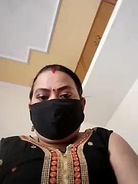 Kajal-Sharma00 online show from 04/18/26, 07:45