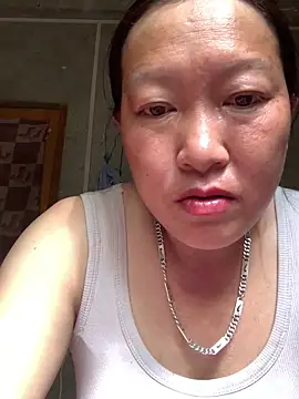 Snapshot of candy-beo chatting on 05/16/26, 01:02 candy-beo online show from 05/16/26, 01:02