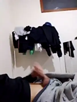 Snapshot of jhonylock chatting on 04/18/26, 12:03 jhonylock online show from 04/18/26, 12:03