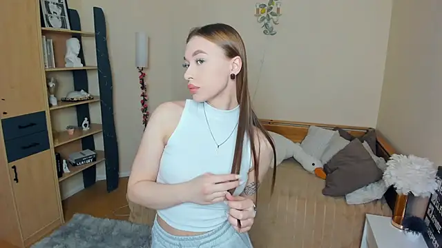 Snapshot of SangVivolo chatting on 04/10/26, 07:13 SangVivolo online show from 04/10/26, 07:13