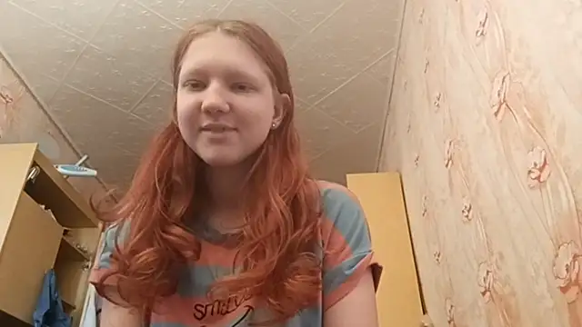 Snapshot of BirgitKamal chatting on 05/16/26, 10:36 BirgitKamal online show from 05/16/26, 10:36