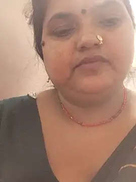 Snapshot of Desi_hot_bhabhi01 chatting on 06/06/26, 11:59 Desi hot bhabhi01 online show from 06/06/26, 11:59