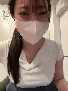 Snapshot of hiyori_hiyochan chatting on 07/26/26, 06:32 hiyori hiyochan online show from 07/26/26, 06:32