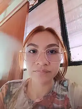Snapshot of Leticia_Hinkley_ chatting on 05/15/26, 02:46 Leticia Hinkley online show from 05/15/26, 02:46