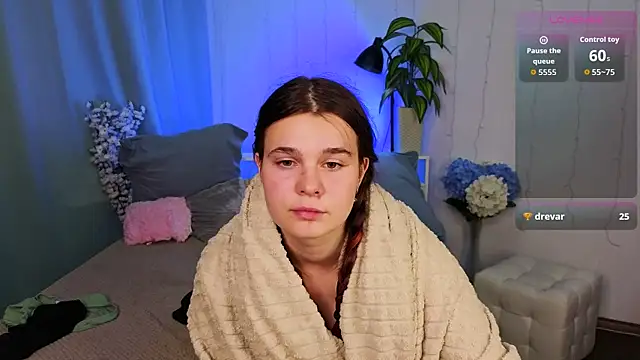 Snapshot of Kacey_Love chatting on 07/02/26, 05:30 Kacey Love online show from 07/02/26, 05:30