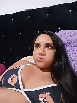 Valentina Narvaez online show from 06/06/26, 07:29