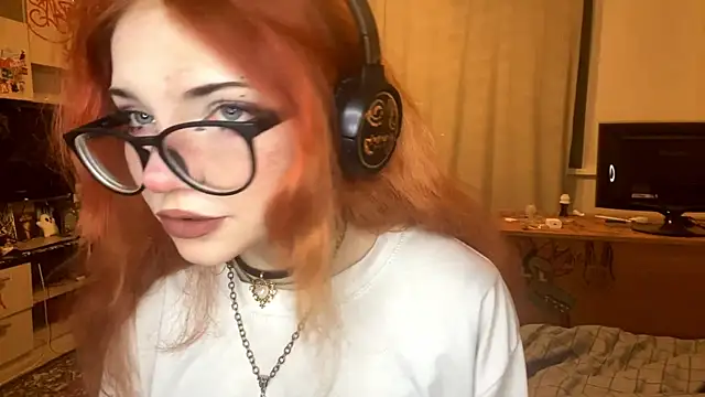 RedHeadCat online show from 05/21/26, 10:28