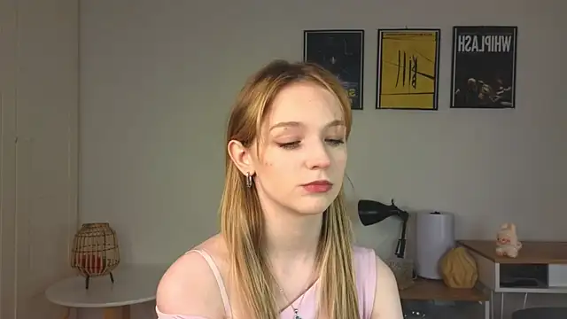 Snapshot of baeyoda chatting on 04/17/26, 03:59 baeyoda online show from 04/17/26, 03:59