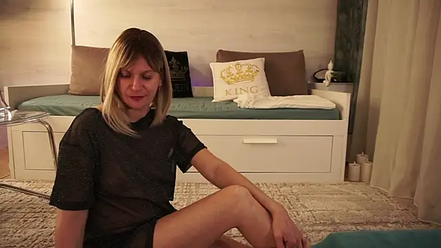 SweetLilTrouble online show from 04/08/26, 09:04